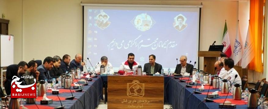 آمادگی کامل حوزه درمان دانشگاه علوم پزشکی مشهد برای خدمت‌رسانی به زائران دهه پایانی صفر/ استقرار ۵۰ آمبولانس، ۱۰۰ تیم واکنش سریع و تقویت ظرفیت بیمارستان‌ها