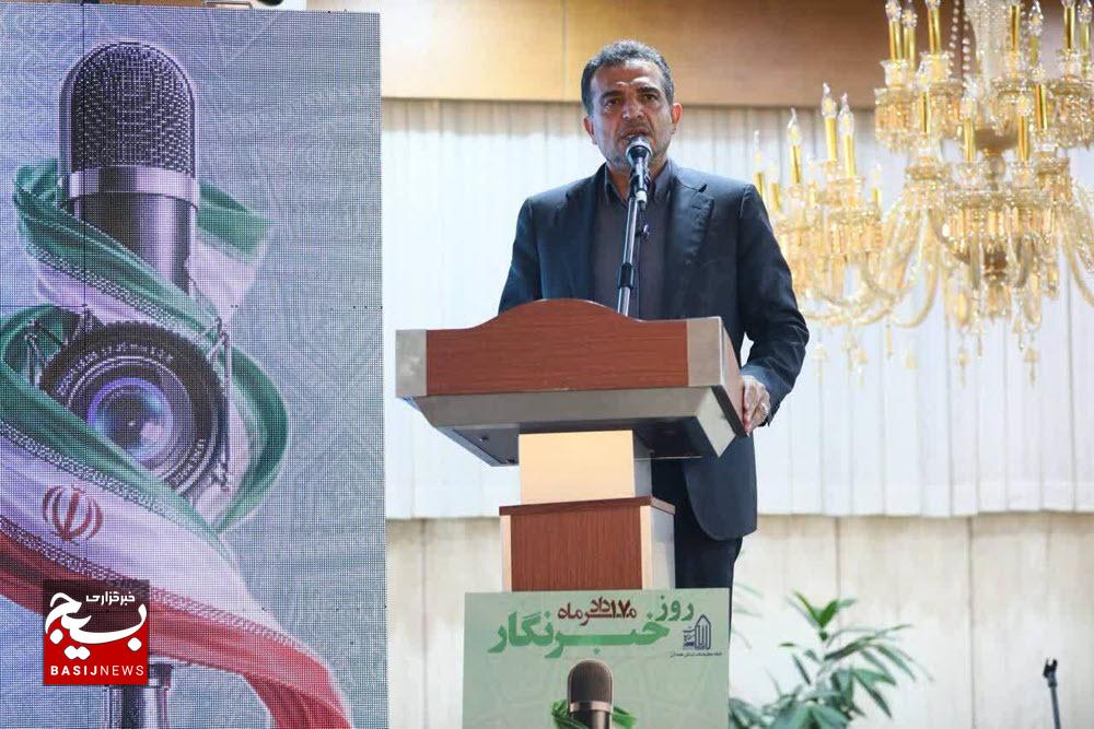 پرسشگری و روایتگری دو وظیفه مهم اصحاب رسانه است