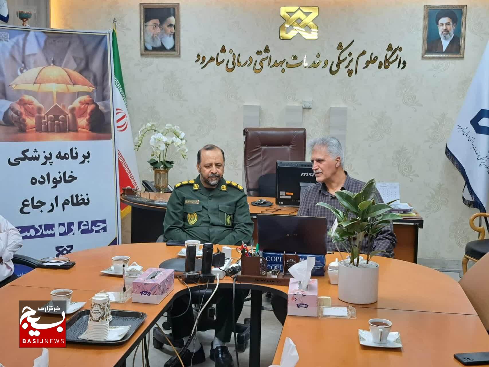 حضور میدانی فرمانده سپاه شاهرود در مراکز درمانی به مناسبت روز پزشک+تصاویر