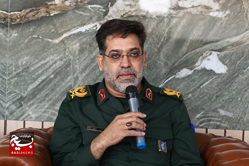 کارخانه‌ها سنگر جنگ اقتصادی و کارفرمایان فرماندهان این میدان هستند