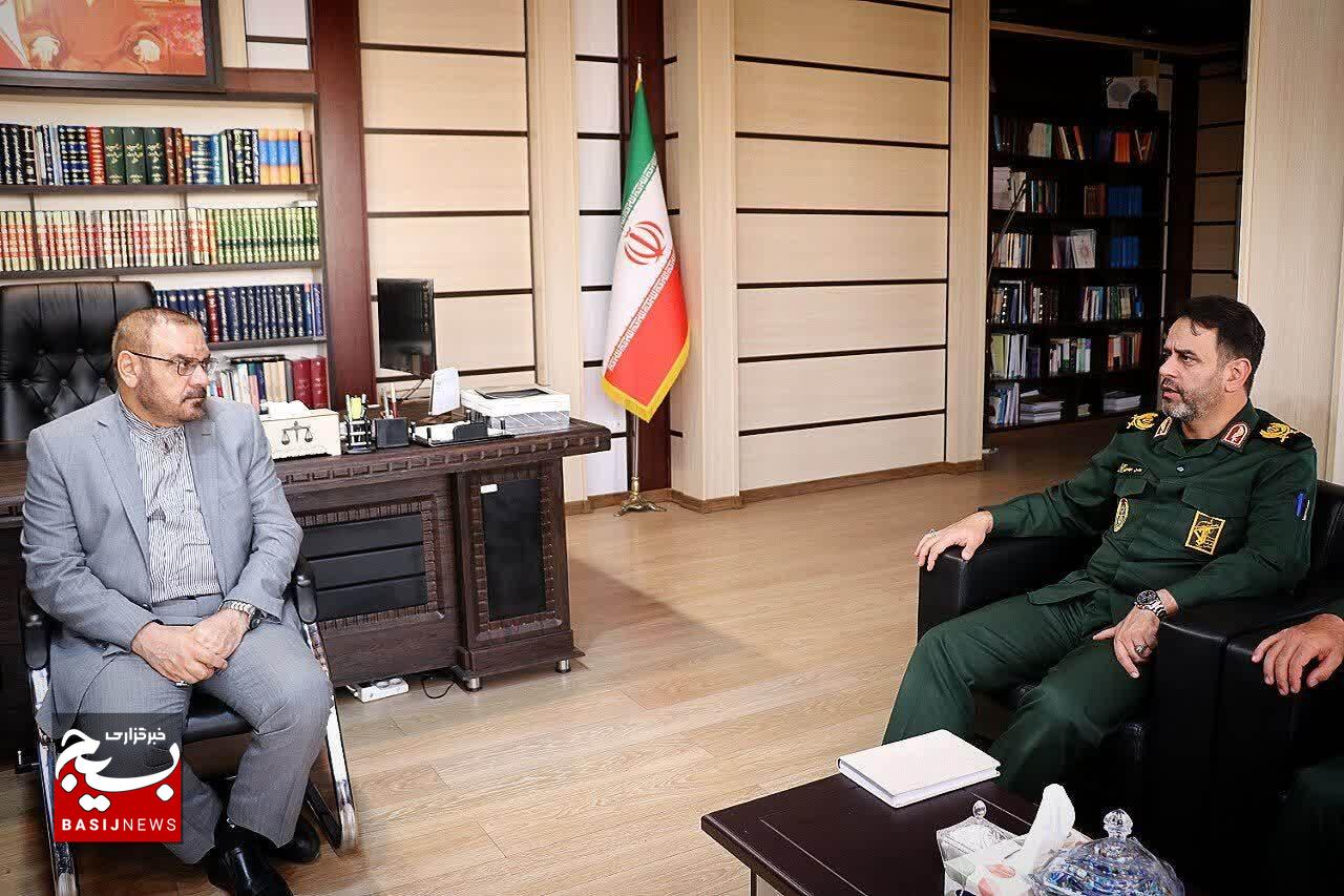 دیدار فرمانده سپاه استان با رئیس کل دادگستری زنجان دیدار فرمانده سپاه استان با رئیس کل دادگستری زنجان