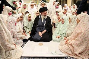 برای رهبری که پرچمدار دفاع از زنان بود