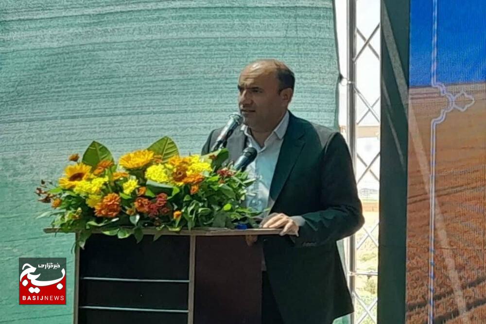 ۲۳۰ واحد مسکن نهاوند حداکثر طی دو ماه تکمیل و تحویل متقاضیان شود