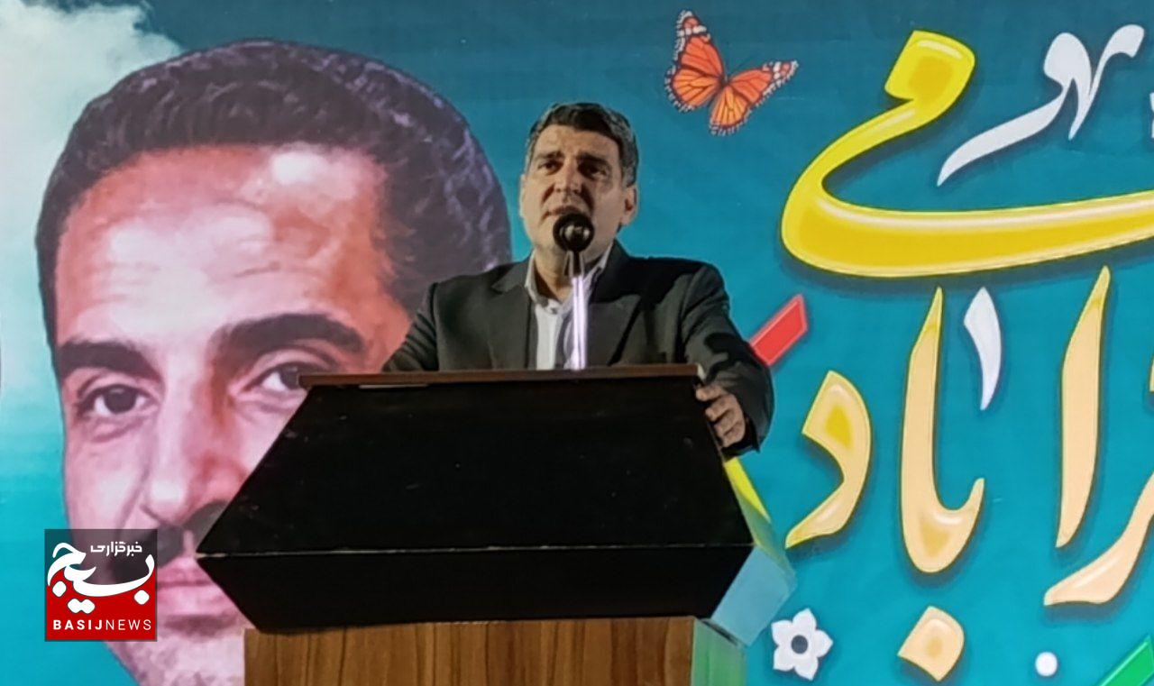 با وجود جنگ اقتصادی، چرخ توسعه از حرکت نایستاده است