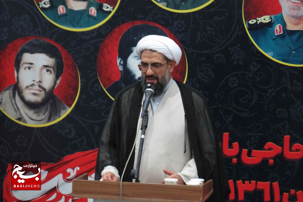 مقاومت، مهم‌ترین پیام شهدا برای امروز است