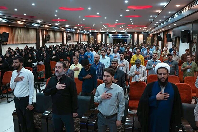 اعزام و نقش‌آفرینی معلمان بسیجی استان مرکزی در دوره کشوری «بیکران» در مشهد مقدس / تداوم دوره‌های توانمندسازی تا پایان شهریورماه