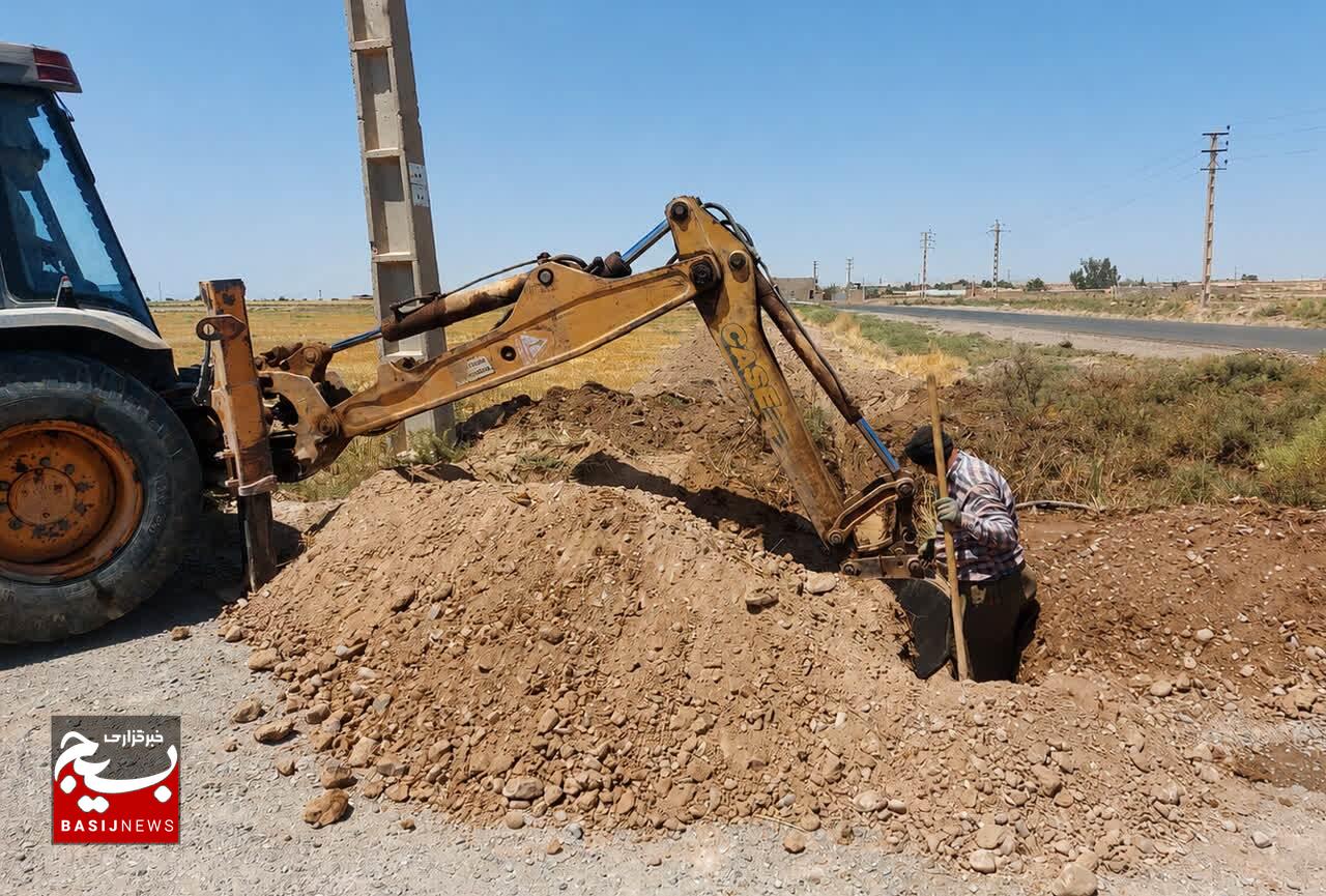 نوسازی شبکه روستایی تا توسعه فیبرنوری در شهرک صنعتی گرمسار