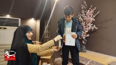 همایش تجلیل از خانواده برتر پایور