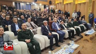 همایش طلایه داران اقتصاد مقاومتی