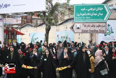 کاروان زیر سایه خورشید