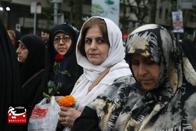 کاروان زیر سایه خورشید