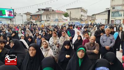 کاروان «زیرسایه خورشید »
