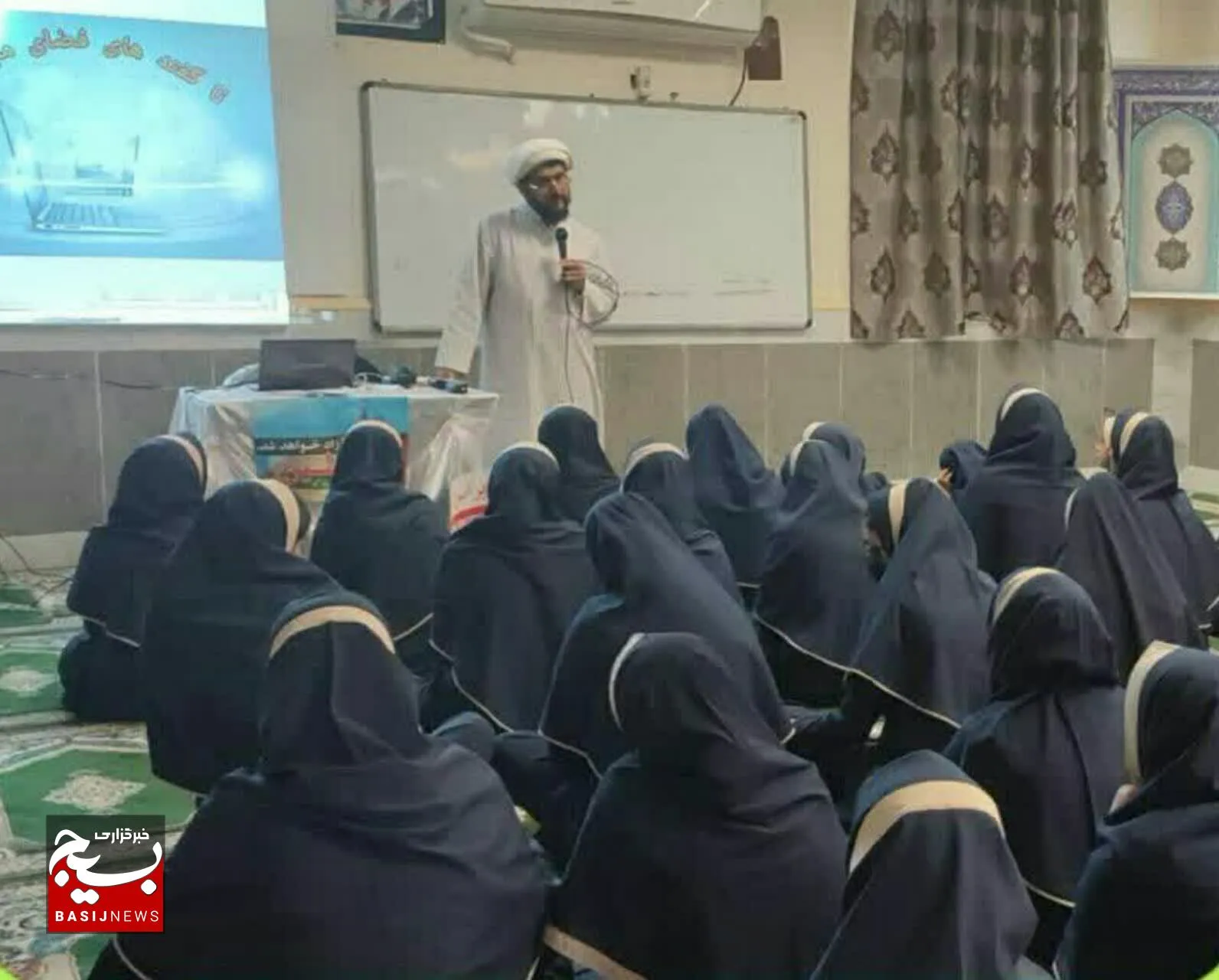 کارگاه سواد رسانه ای ویژه دانش آموزان درشوشتر