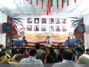 نتیجه عدم شناخت حجت خدا گمراه شدن است