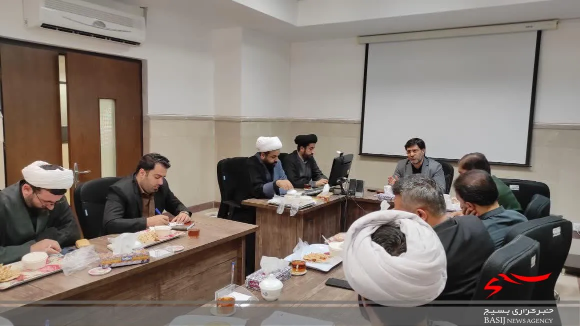 نشست هم‌اندیشی هیئت اندیشه‌ورز قرارگاه 19 دی برگزار شد