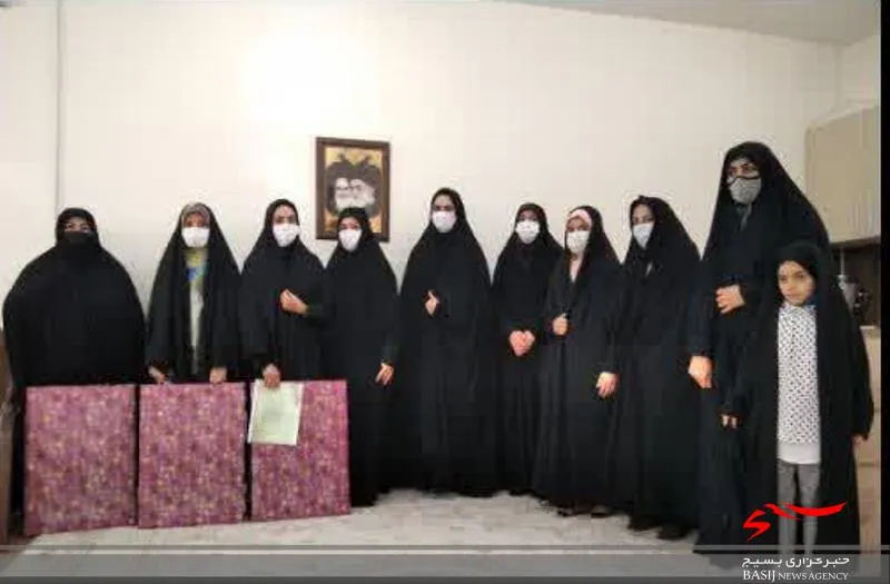 حجاب را برای بانوان تاج بندگی است
