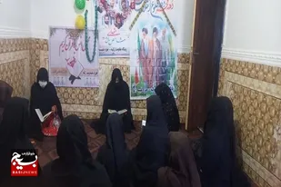 برگزاری محفل انس با قرآن کریم به همت پایگاه زکیه حوزه کوثر سپاه شهرستان خاش