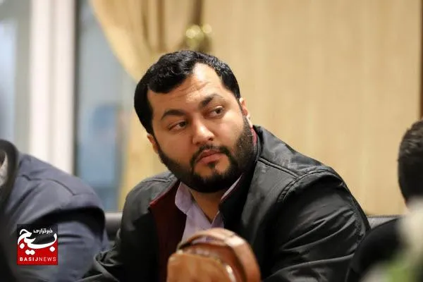 برگزاری دوره معرفتی خط امام(ره) با حضور دانشجویان بسیجی استان همدان