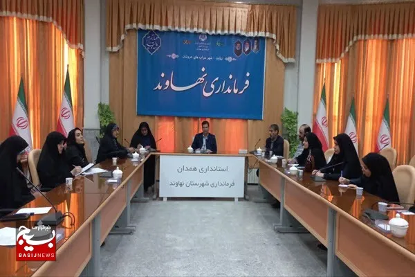 پوشش مدیر انقلابی باید در شأن انقلاب اسلامی باشد