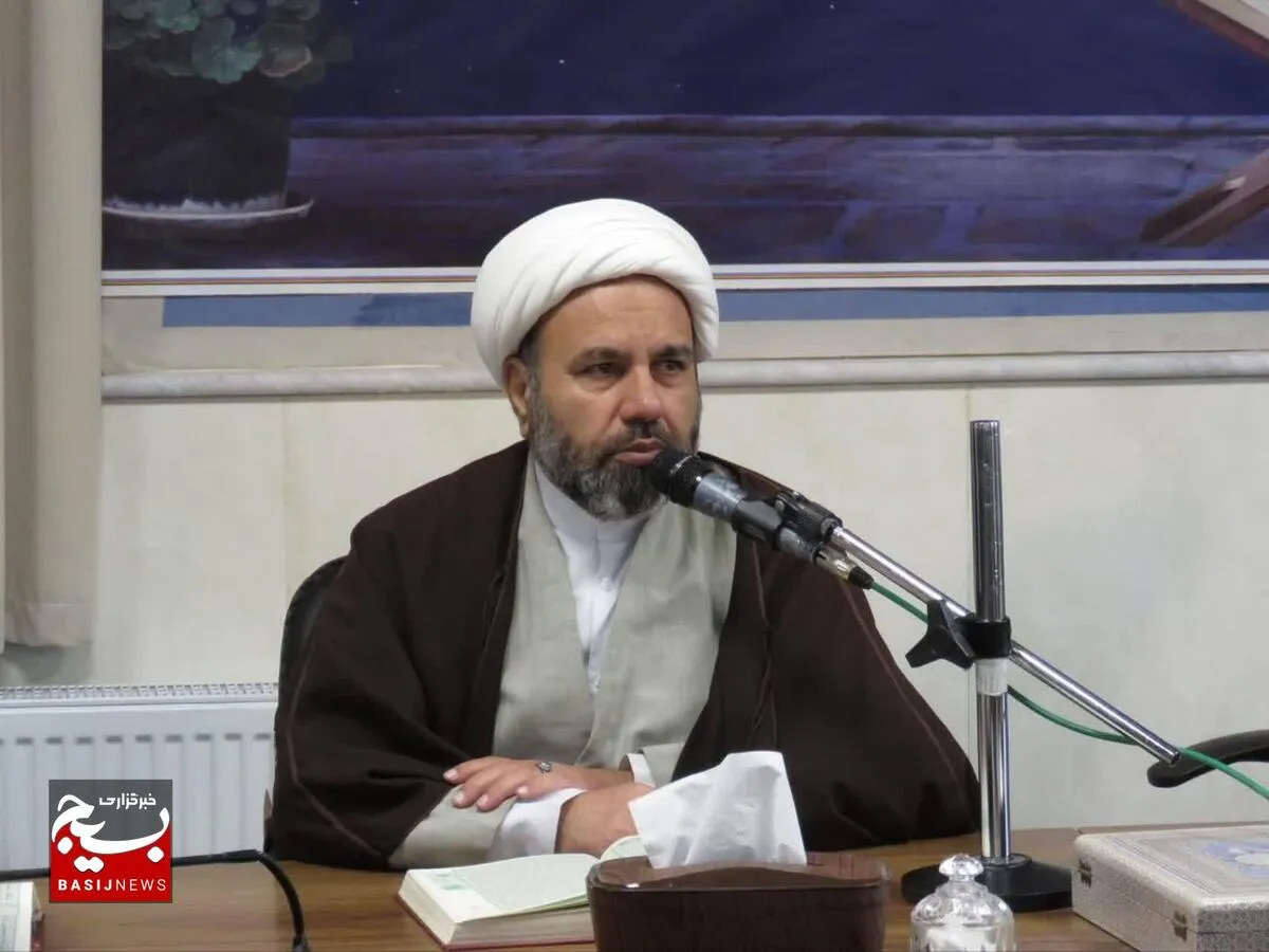 حضرت زهرا(س) مقتدای بسیجیان در اقدام به موقع در دفاع از ولایت است