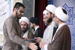 تجلیل از برگزیدگان سوّمین جشنواره استانی علّامه حلی استان بوشهر