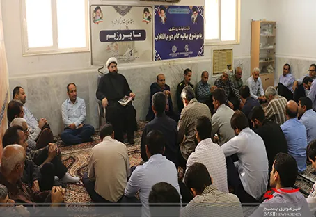 تأکید بیانیه گام دوم انقلاب بر استفاده از ظرفیت جوانان