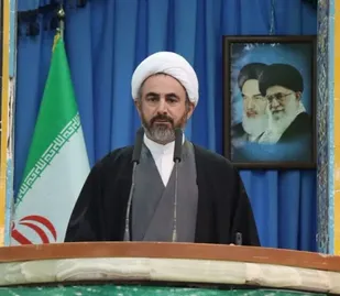 امام جمعه ایلام: حل مشکلات استان&zwnj;ها با تفویض اختیار به استانداران ممکن است