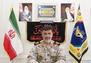 دفاع مقدس گنجینه عظیمی است که میتوان از آن بهره برد/جنگ، ملت ما را شجاع و متکی به نفس کرد