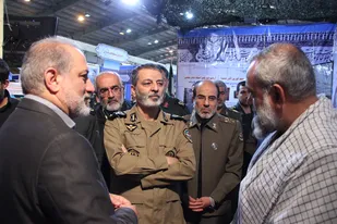 بازدید سرلشگر موسوی از نمایشگاه دستاوردهای بسیج در سال 95