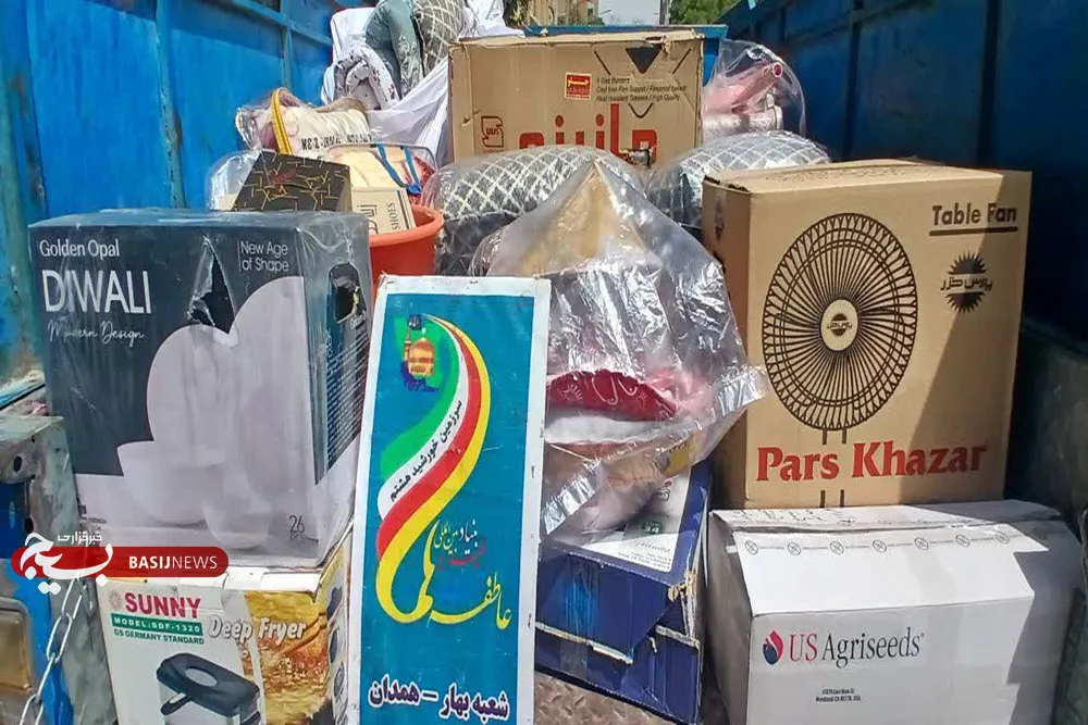 اهدای بسته‌های حمایتی به ارزش ۲۷۹۵ میلیون ریال توسط خیریه آبشار عاطفه‌های بهار به خانواده‌های نیازمند