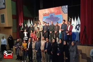 تئاترهای ملایر تندیس&zwnj;های هفتمین جشنواره هنری فانوس را از آن خود کردند