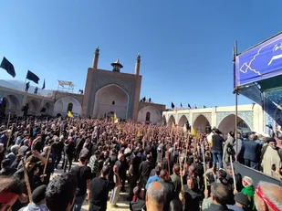 برگزاری آیین سنتی جهانی قالیشویان در مشهد اردهال کاشان