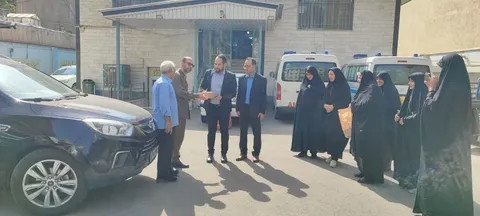 تجلیل مسئول سازمان بسیج شهرداری کرج، از پرستاران درمانگاه شهید کلانتری