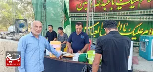 خدمات رسانی موکب خدام اباعبدالله الحسین (ع) ورودی هندیجان شمالی