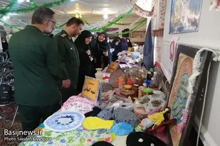 بازدید مسئولین سپاه استان و ناحیه همدان از نمایشگاه &nbsp;طرح اسوه پایگاه شهیده سمیه