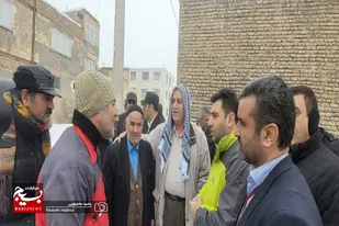 حضور حاجی بابایی و جمعی از مسئولین شهرستانی در جمع اهالی کوی جنت همدان