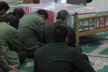 بسیج مردم برای دفاع در جنگ فرهنگی و موج نفوذ در کشور