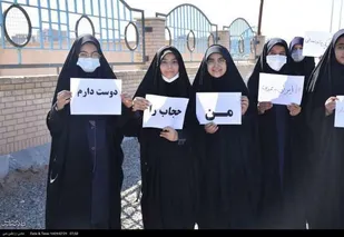 تجمع دختران و بانوان انقلابی در زاهدان برگزار شد