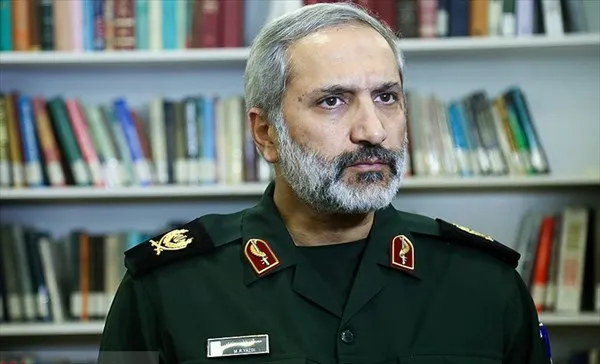 برگزاری همایش بزرگ فرماندهان و مدیران بسیج تهران در حرم امام راحل