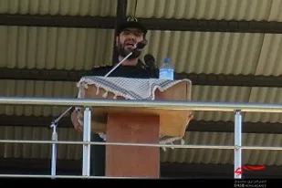 با روحیه بسیجی و جهادی از تمام تنگناها و پیچ تاریخی عبور خواهیم کرد