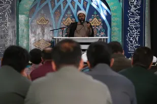 ظرفیت سازی در دنیا برای میهمانی عظیم آخرت/ زوجه صالحه نعمتی که انسان را در مسیر دنیا و آخرت همراهی می کند