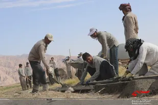 خدمت رسانی گروه جهادی شهید وزوایی در شهرستان زیرکوه