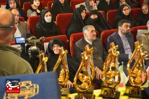 گزارش تصویری مراسم اختتامیه جشنواره رسام در ماهشهر
