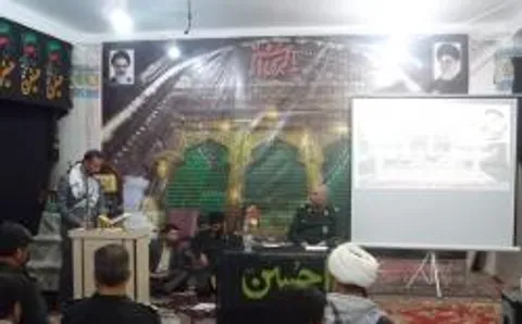 نشست هم اندیشی سردار فرماندهی محترم سپاه استان با فرماندهان حوزه ها و پایگاه های موفق مسجد محور استان