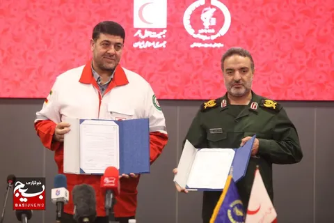 آیین انعقاد تفاهم‌نامه همکاری جمعیت هلال احمر و سازمان بسیج سازندگی