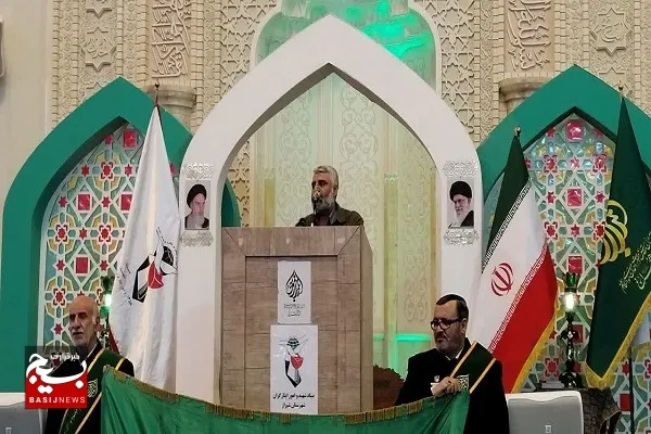 دشمن وقتی دید توان مقابله با تربیت شدگان خمینی را ندارد، به ترور متوسل شد+ تصاویر