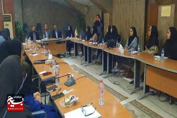 شرکت نواب رییس هیات‌های ورزشی شهرستان شیراز در کارگاه آموزشی جهاد تبیین