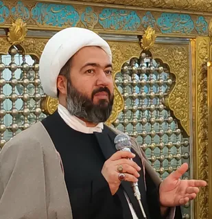 محرم دانشگاه دیانت و سیاست اسلام است/درس امام حسین(ع) مقابله با طاغوت است
