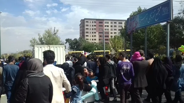 پیاده‌روی بزرگ خانوادگی در همدان برگزار شد