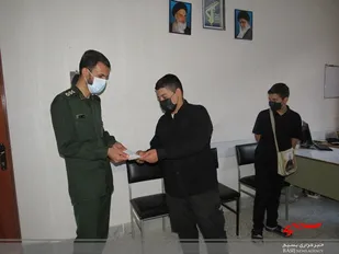 توزیع ماسک در ستاد سپاه ناحیه خوانسار